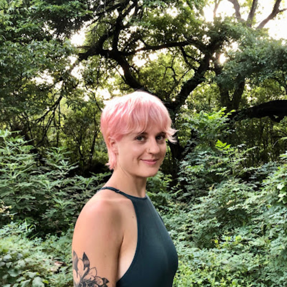 Meet your Posher, Carmen - Picture 1 of 1